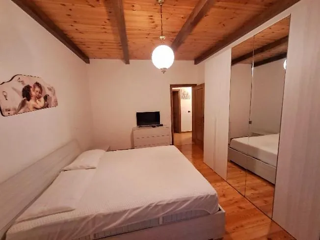 Montefumaiolo Appartement *